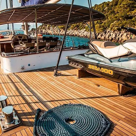 Nautilus Kabin Kiralama Botel *